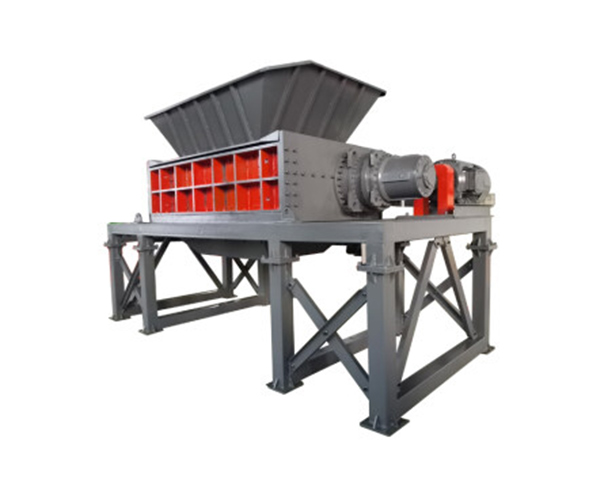 固废垃圾撕碎机